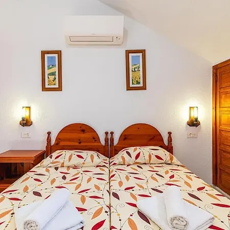 Duplex En Americas 3014 أرونا